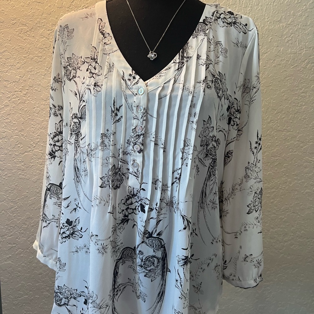 Floral Print Women's Top - White